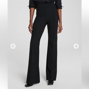 NWT Spanx Ponte Flare pant, size medium 🩷